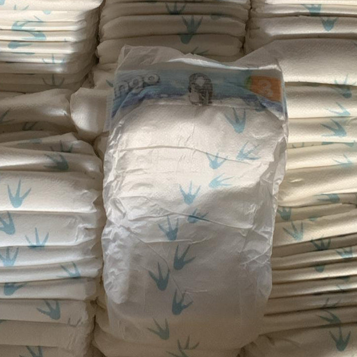 Babywindeln Vorrats-Box 120-150 Windeln im Karton